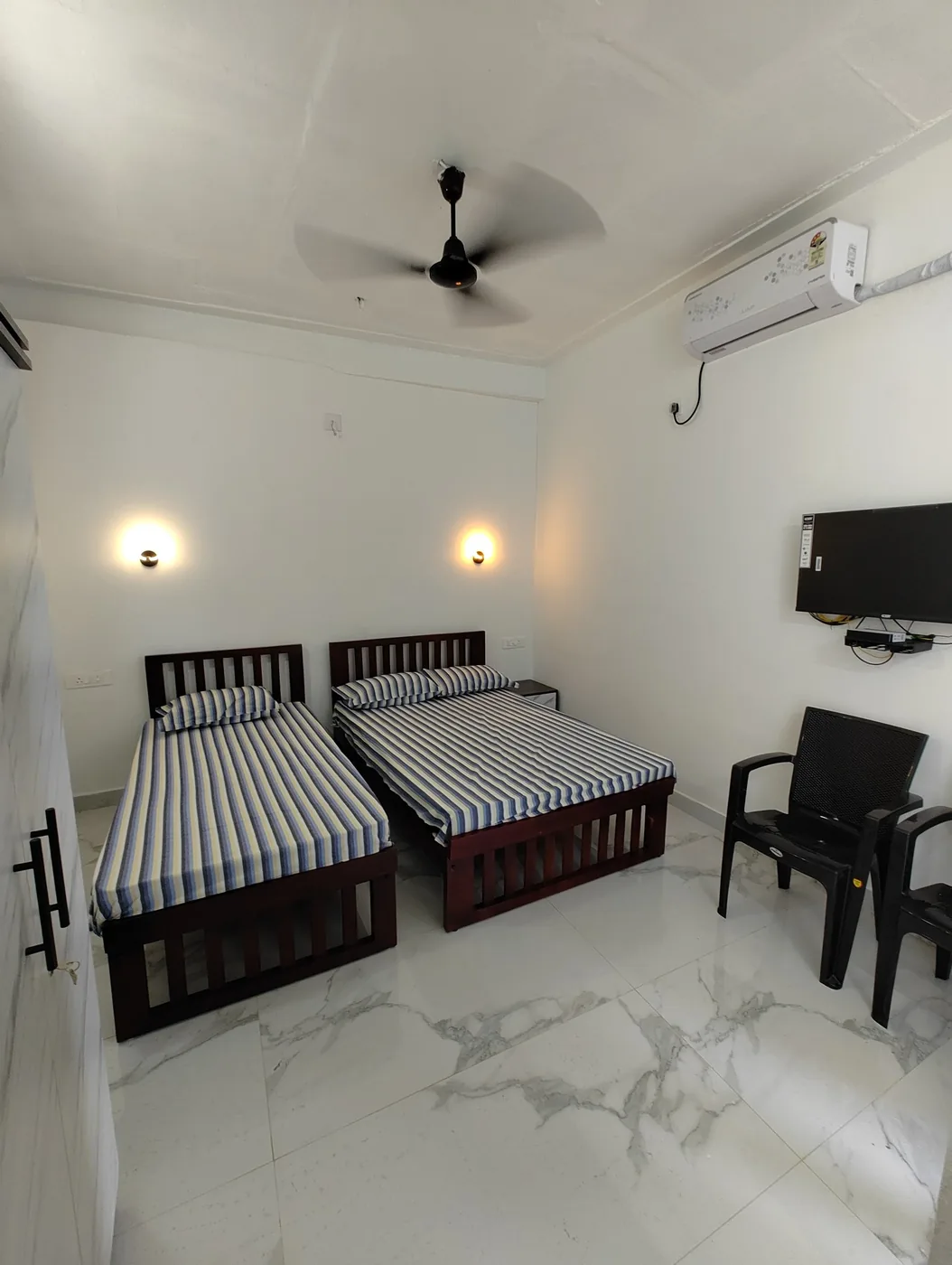 CCM Tourist Home room